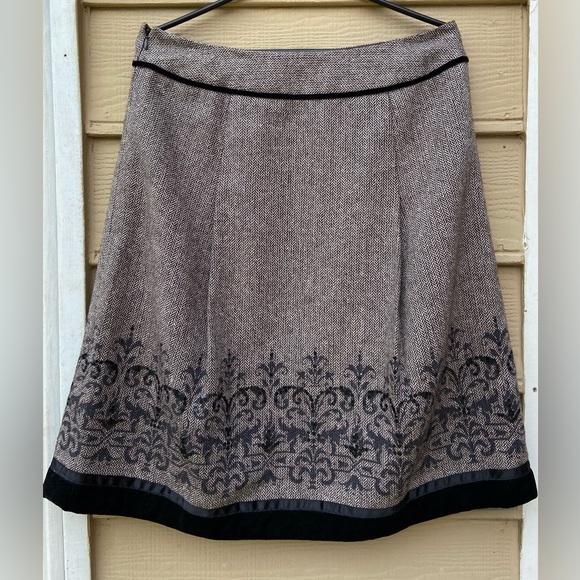 Ann Taylor LOFT Wool Blend Herringbone Sequin Detail A-Line Skirt - Picture 3 of 5